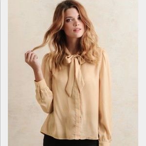 Boutique | bow tie blouse